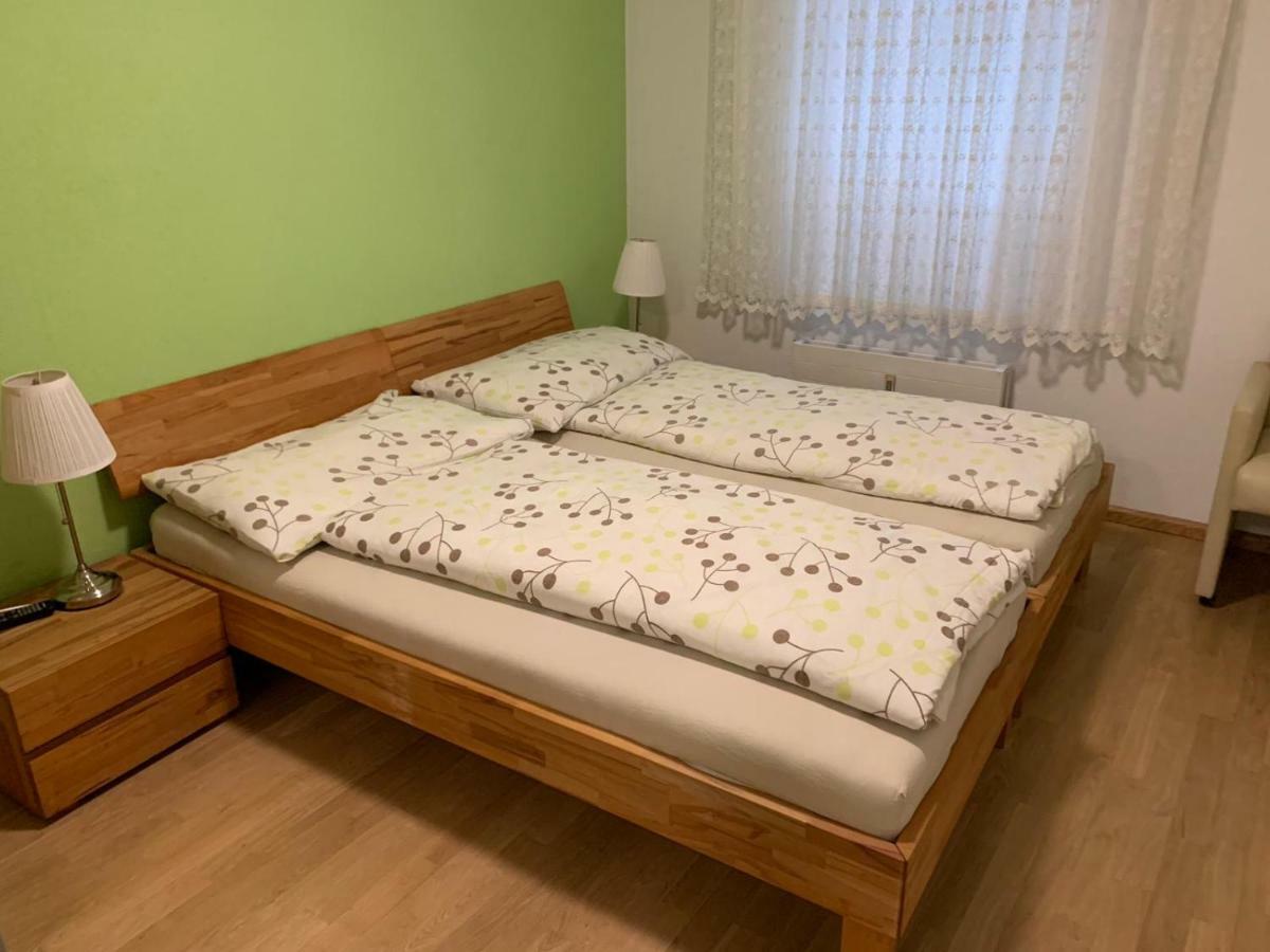 Studios With Kitchenette 비어스펠덴 외부 사진