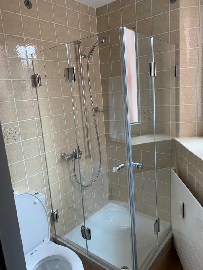 Studios With Kitchenette 비어스펠덴 외부 사진